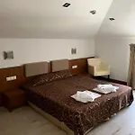 Family Casa Del Mare 3*