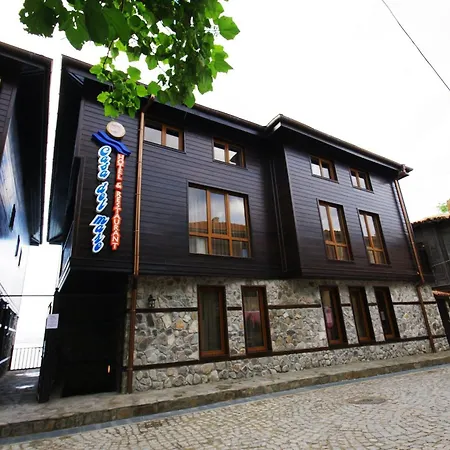 ホテル Family Casa Del Mare ソゾポル