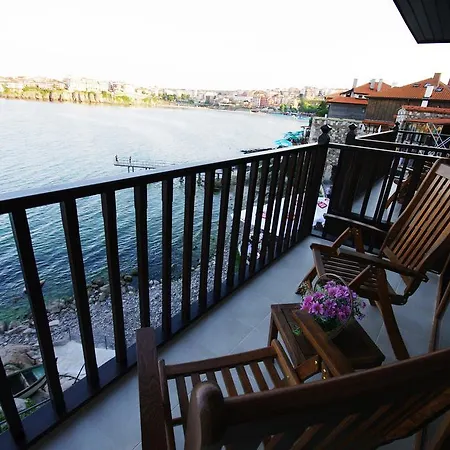 Family Casa Del Mare מלון 3*